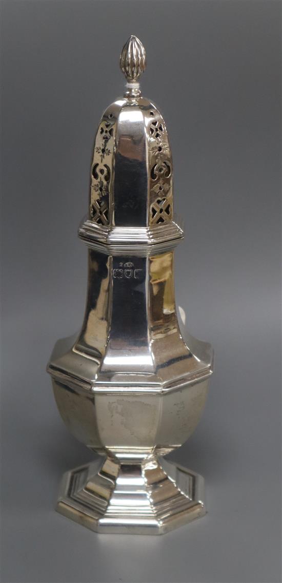 A George V silver octagonal sugar caster, London, 1912, 122 grams.